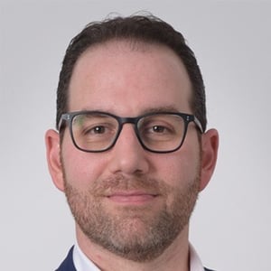 AR-ST-006.4_headshot_jeffrey-abraham-save_350x350