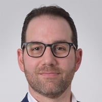 AR-ST-006.4_headshot_jeffrey-abraham-save_350x350