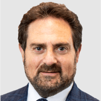 AR-ST-007.3__headshot_errol-norwitz_400x400