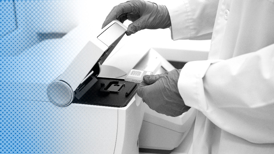 AR-ST-002.3_key-benefits-of-in-vitro-diagnostics_card_960x540