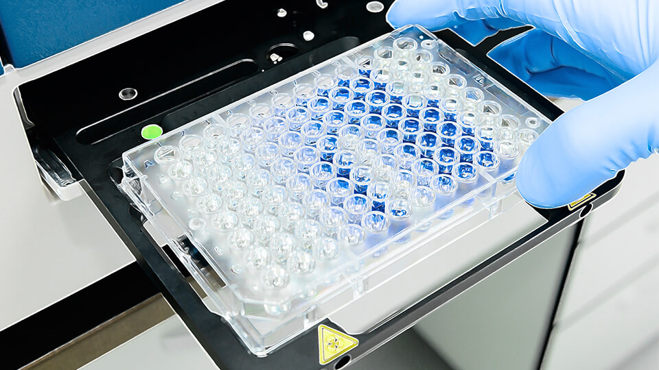 Common Material Challenges in Miniaturizing In Vitro Diagnostics