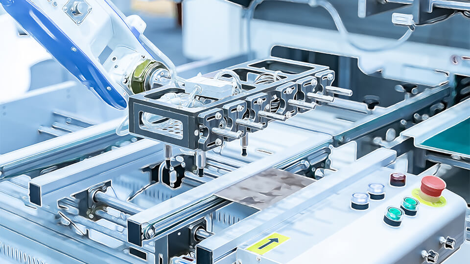 Manufacturing Techniques for Biomaterials in Life Sciences